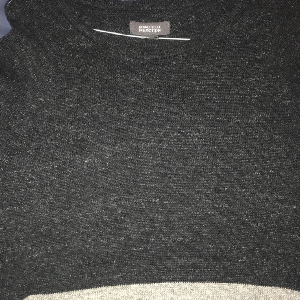 Kenneth Cole grey/black sweater